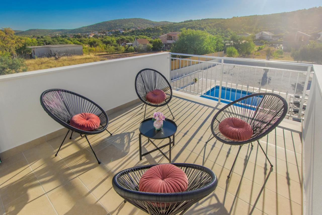 Villa Antonia With Heated Pool Dograde Exterior foto
